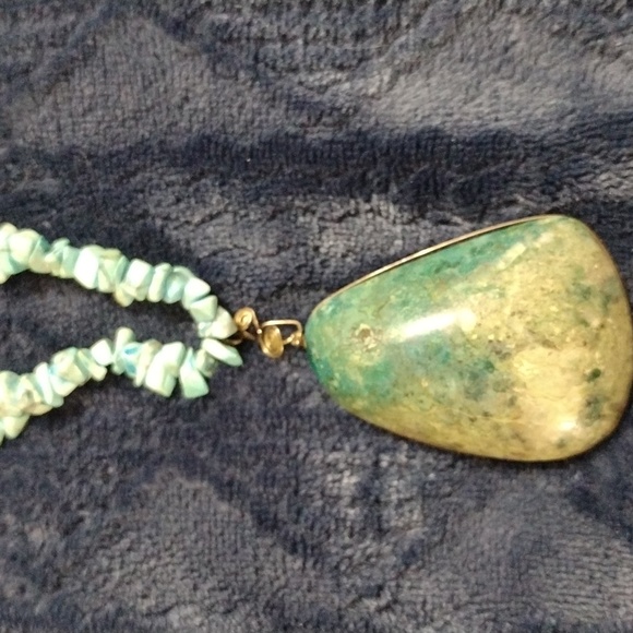 Necklace - Picture 2 of 2